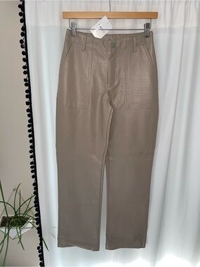NWT Forever 21 croc print faux leather pants women’s S small beige bootcut pant
